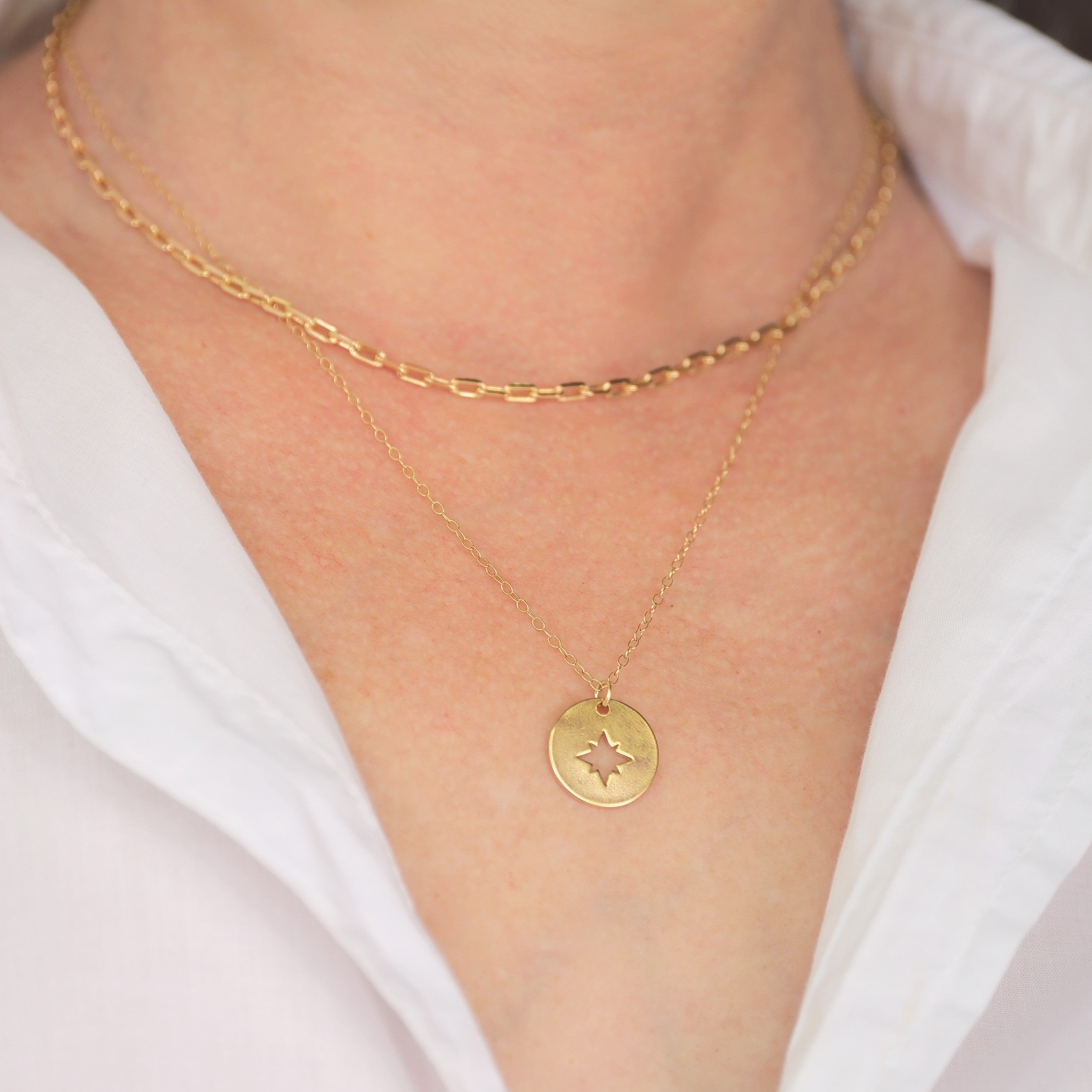 minimalist gold paperclip link necklace