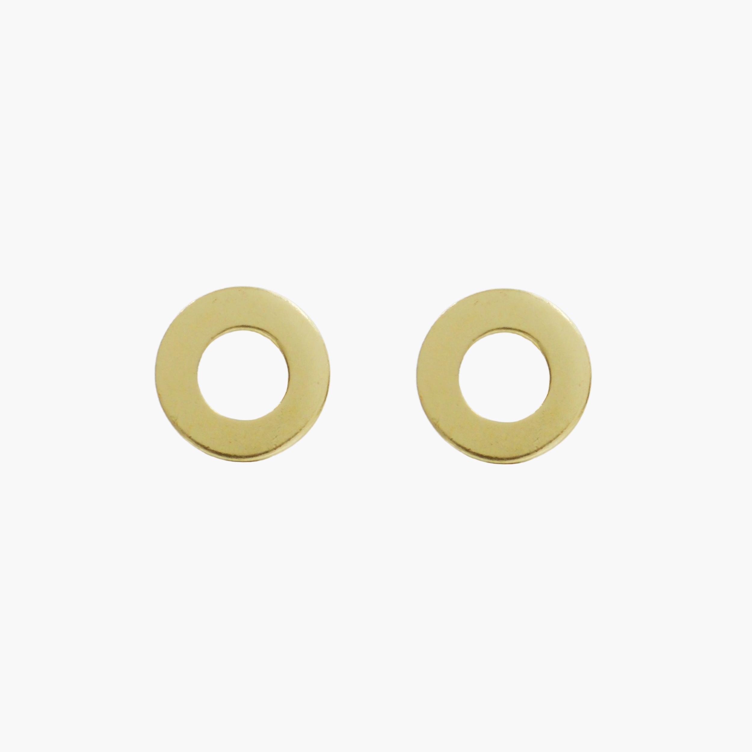 minimalist open circle earrings in 14k gold-filled